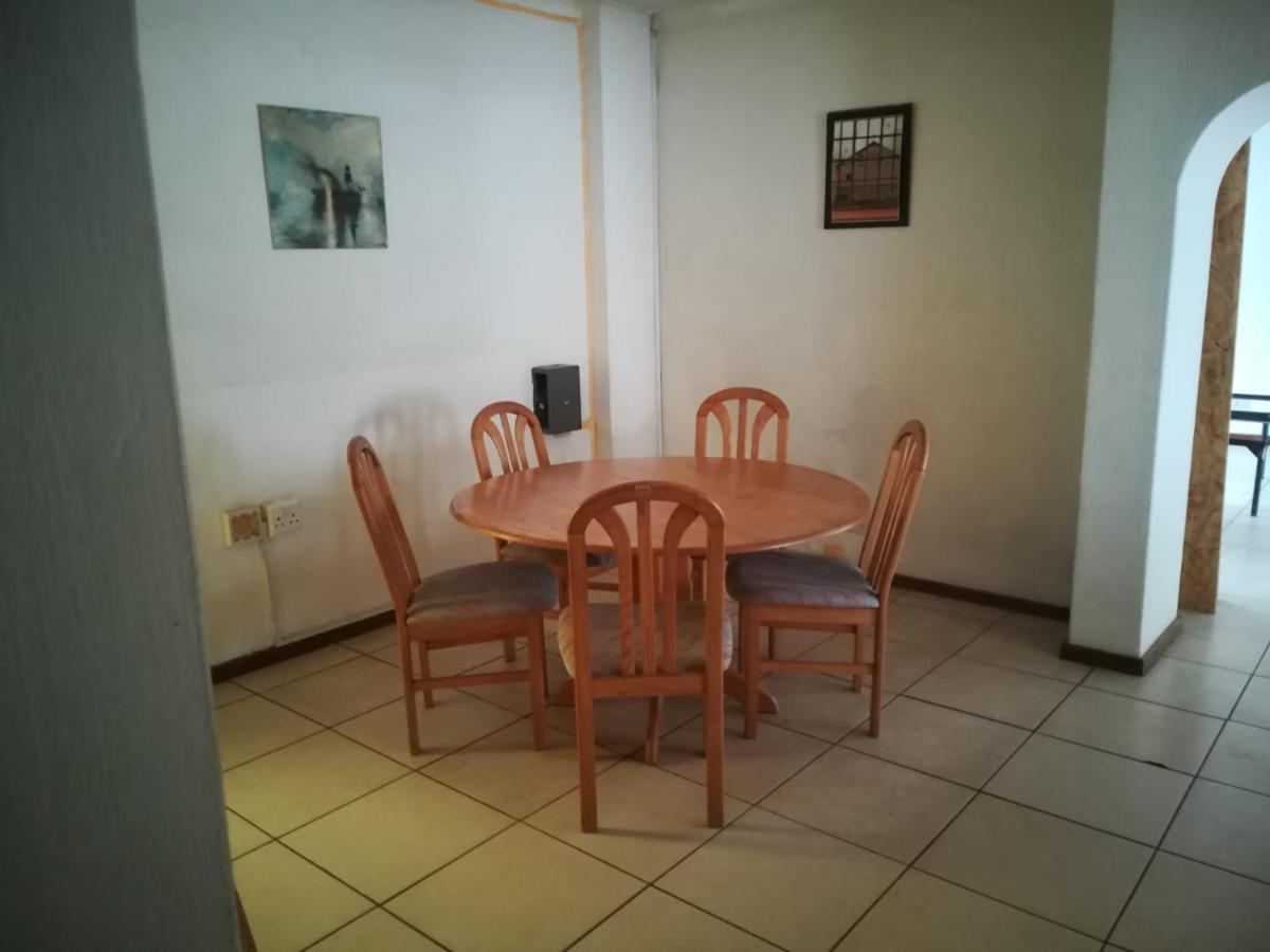 4ways Youth Guest house *