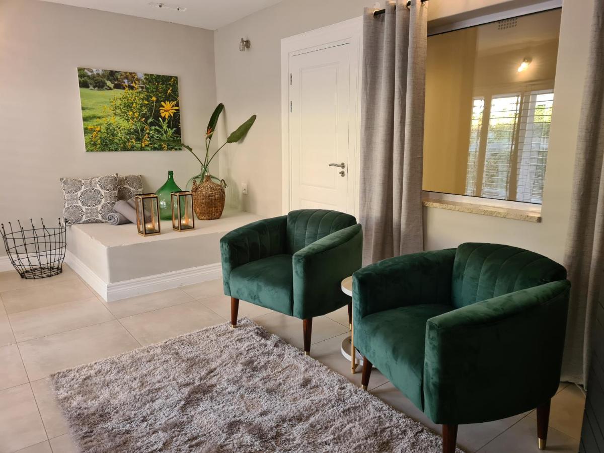 Amberhall Hotel 4*