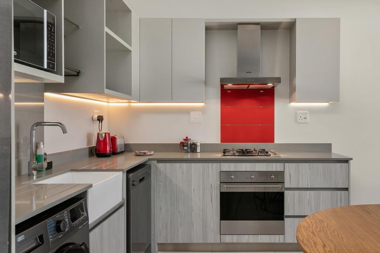 The Median Apartment *