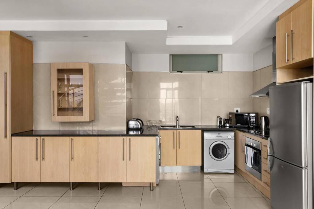 Hydro Sandton Penthouse Apartment Johannesburg