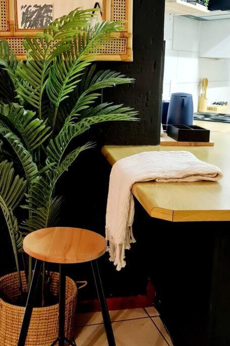 Kami Kukakho: Stunning, Secure 2 Bed In Bryanston, Sandton Joanesburgo