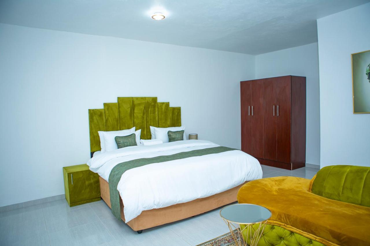 Guest house Platinum Eagle