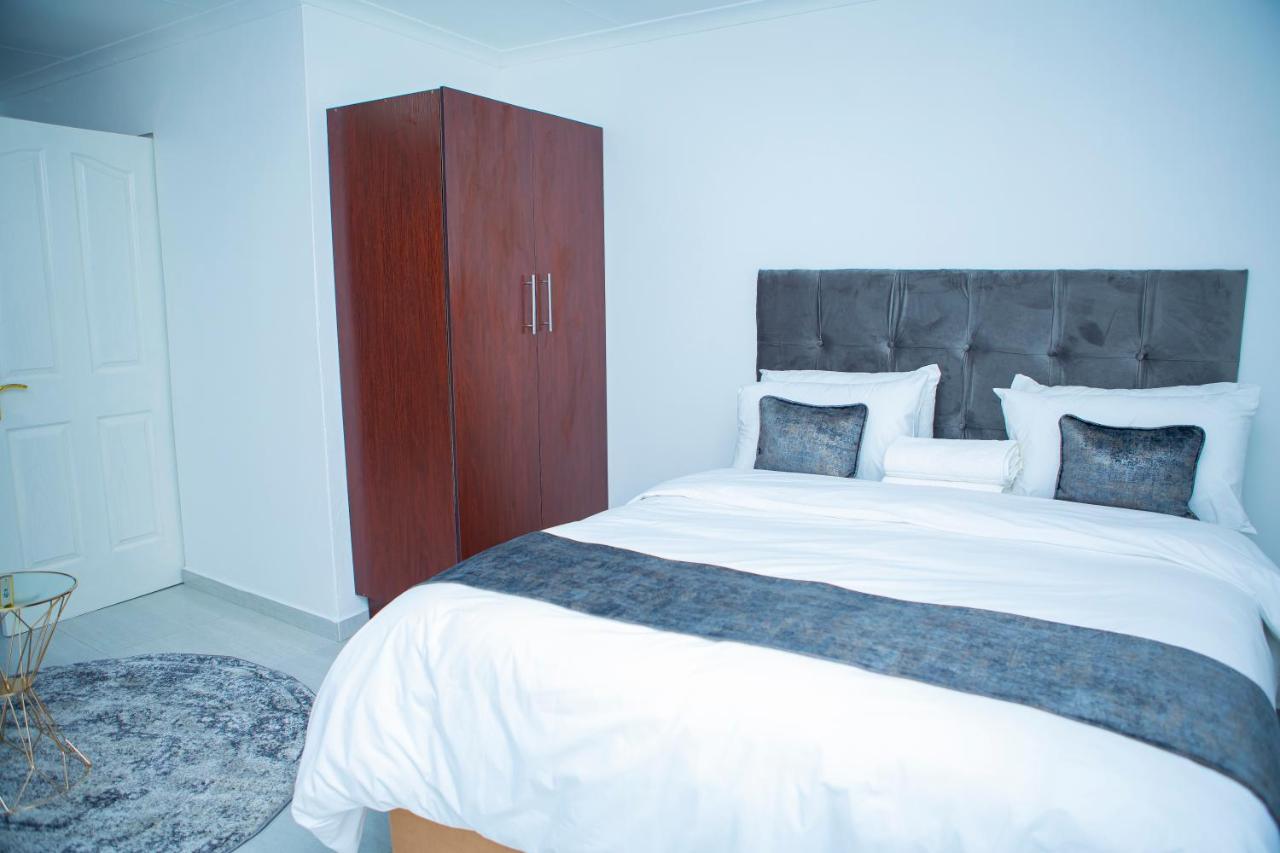 Guest house Platinum Eagle Johannesburg
