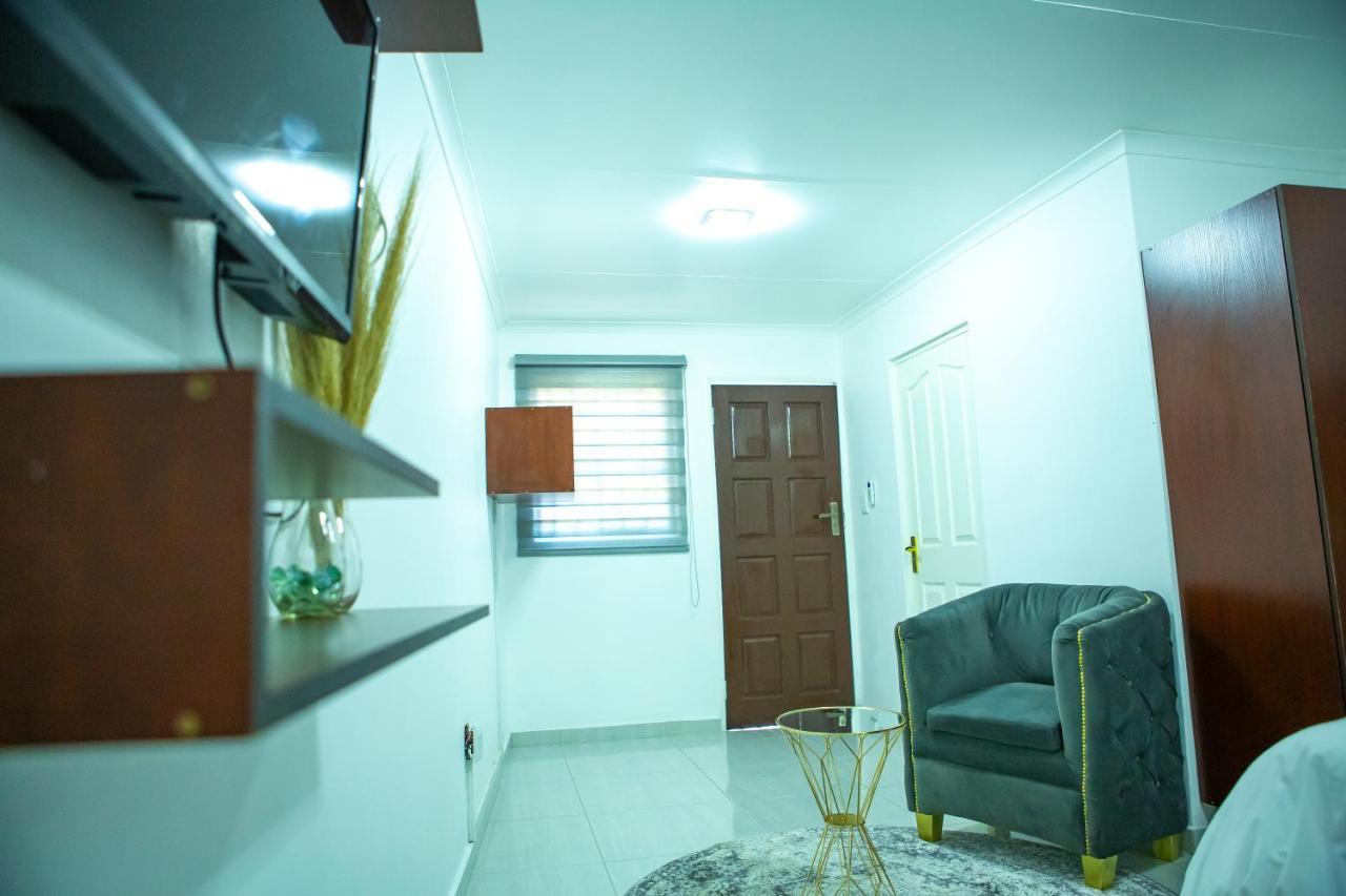 Platinum Eagle Guest house 3*