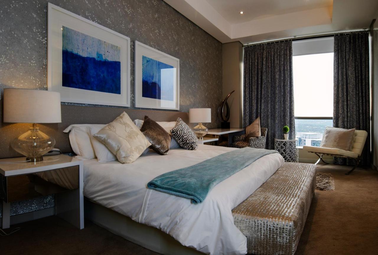 Apartment Sandton Skye Premium & Penthouses