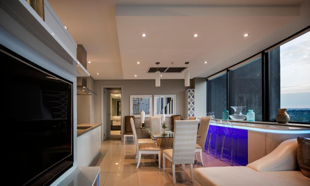 Apartment Sandton Skye Premium & Penthouses *