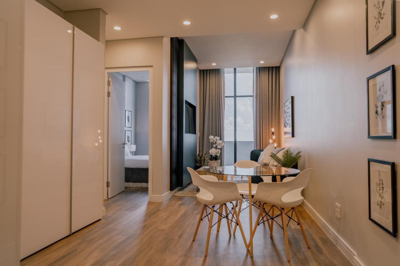 Reserved Illovo Apartment *