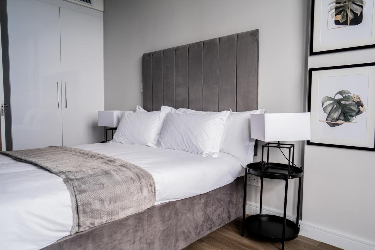 Apartment Reserved Illovo