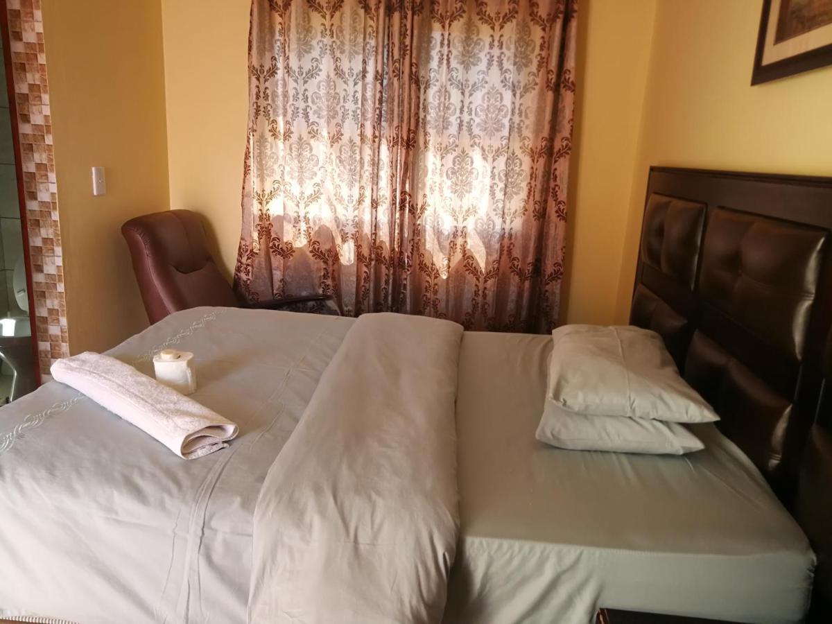 Guest house Kamp David