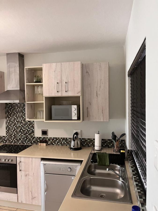 The Cube Apartments, Unit 34 On De La Rey Road Apartment *