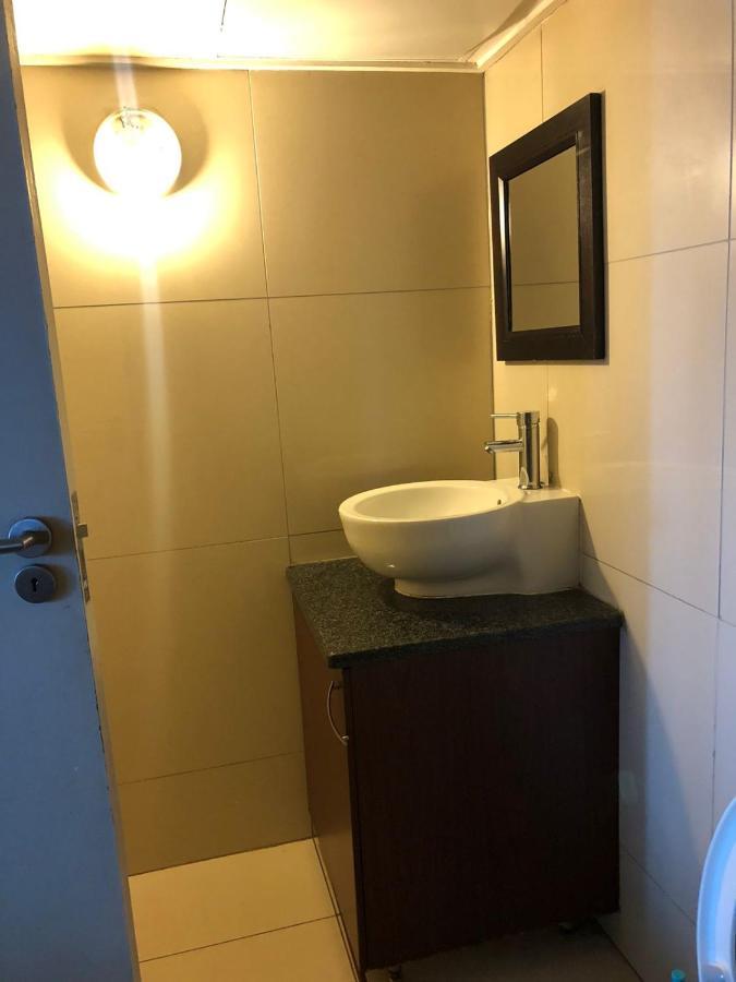 Broadway Flats Braamfontain Apartment