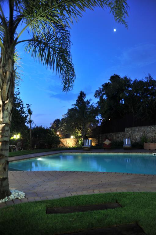 Guest house Claires Of Sandton Luxury Johannesburg