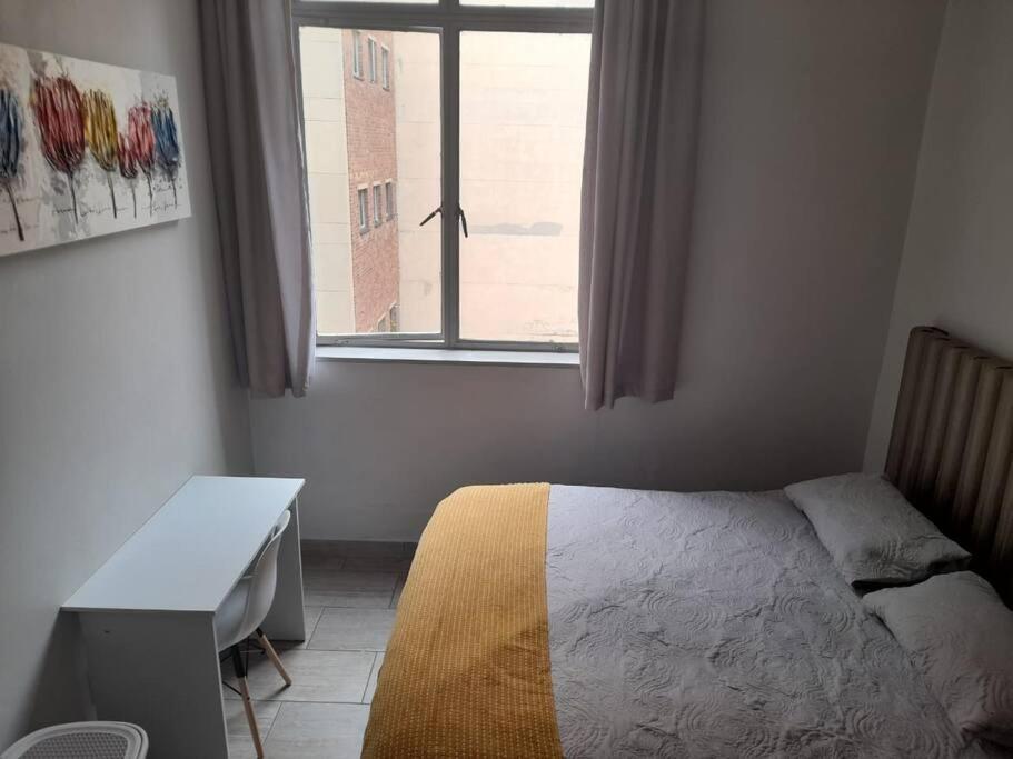 Apartment Luxury 2bed Opposite Woolies On Gandhi Square+wifi Johannesburg