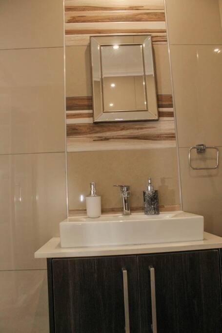 Apartment Semeni Asante 16 *