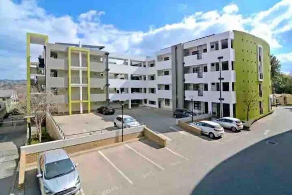 Exquisite Comfortable And Affordable Elegant Place Apartment