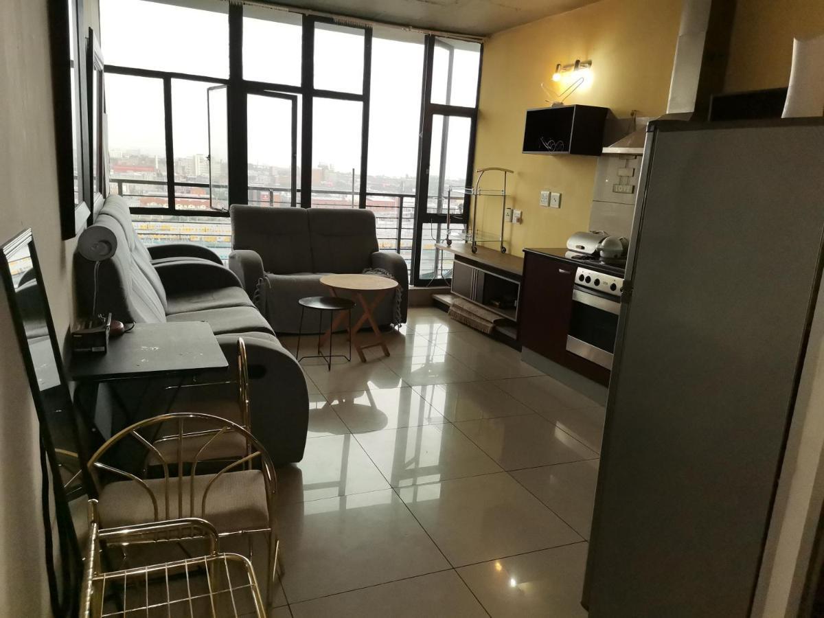 Broadway Flats Braamfontain Apartment *