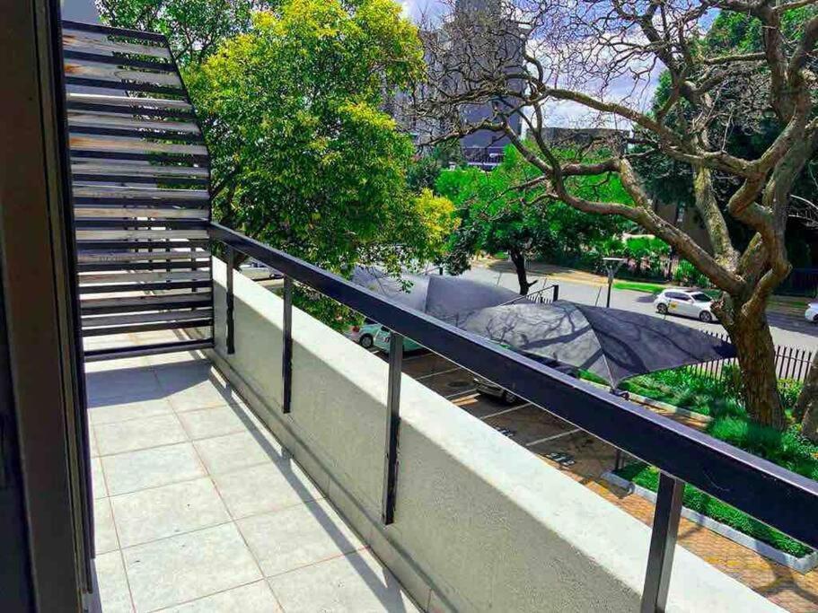 Beautiful 1 Bedroom *