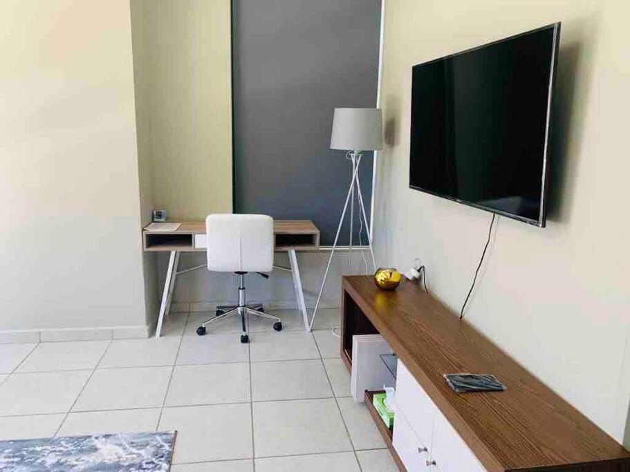 Apartment Beautiful 1 Bedroom *