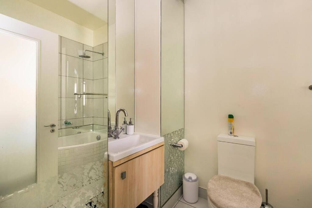 Exquisite Comfortable And Affordable Elegant Place *