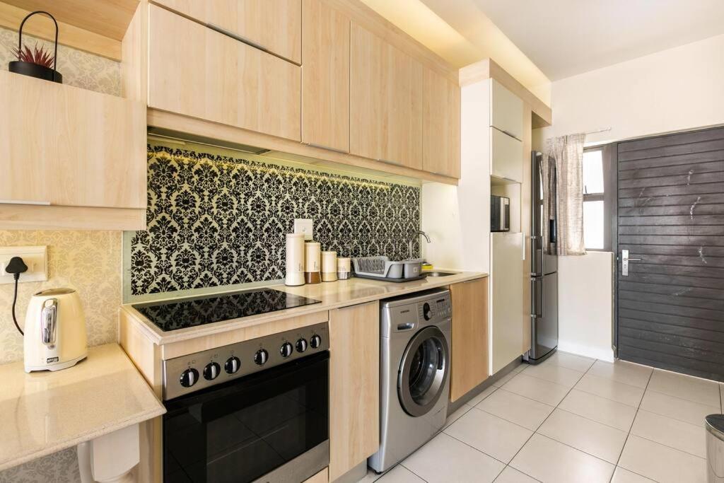 Exquisite Comfortable And Affordable Elegant Place Apartment