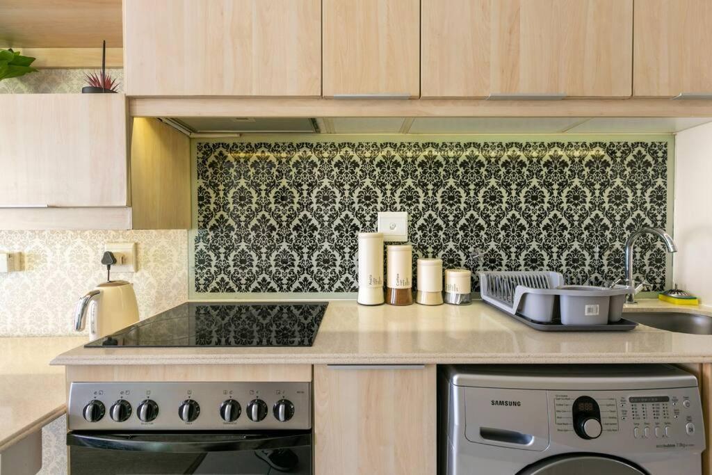 Exquisite Comfortable And Affordable Elegant Place * Johannesburg