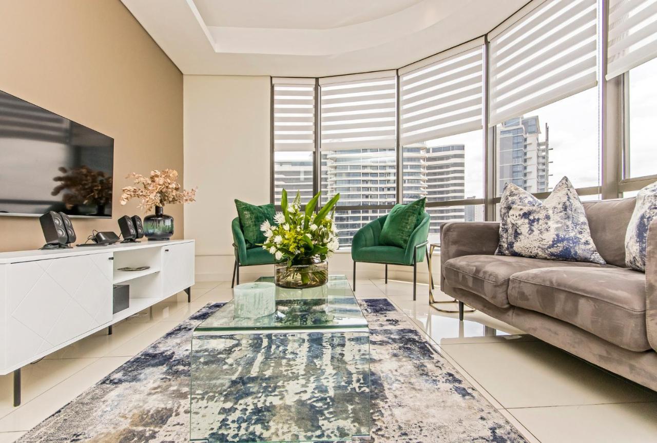 Sandton Skye Premium & Penthouses Apartment