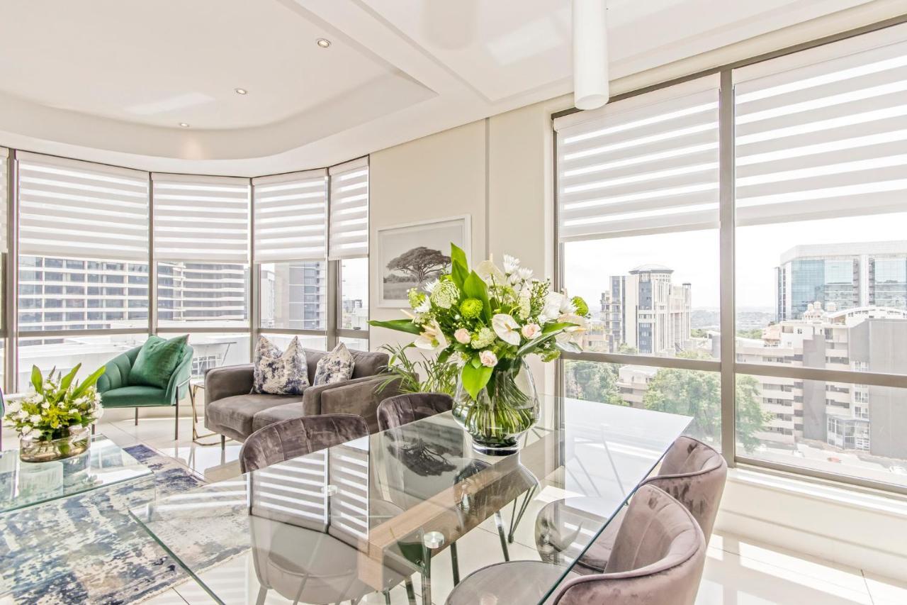Sandton Skye Premium & Penthouses * Johannesburg