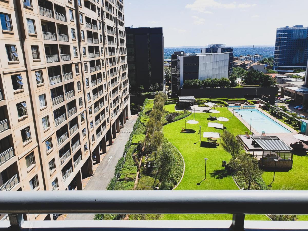Apartment Westpoint Sandton *