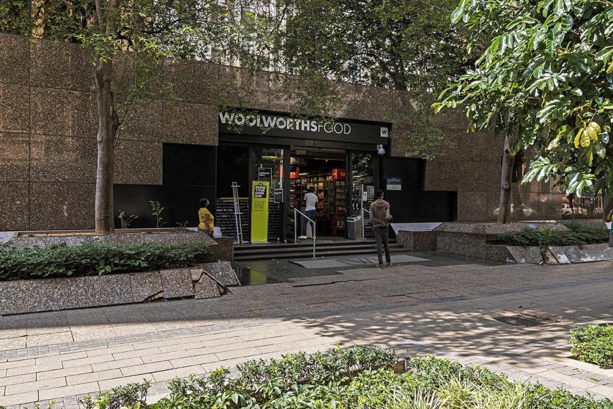 Luxury 2bed Opposite Woolies On Gandhi Square+wifi Johannesburg
