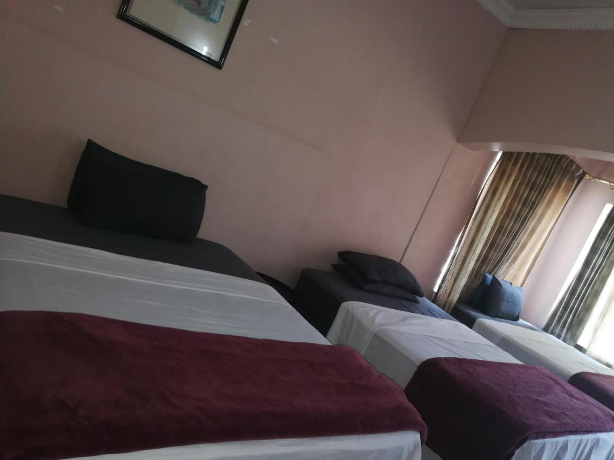 Guest house Kamp David