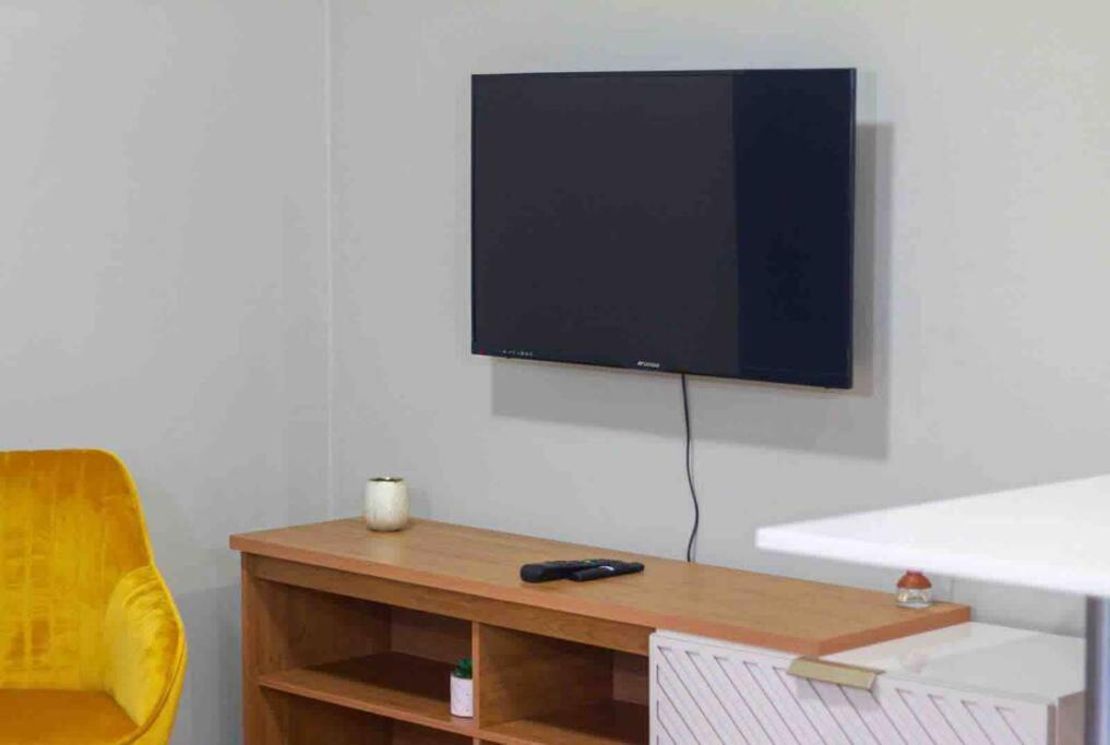 Apartment Cozy 1 Bedroom With Free Wi-fi Johannesburg