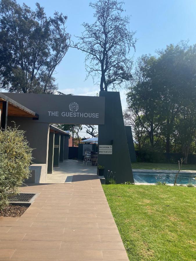 The 6 On Vrede * Johannesburg