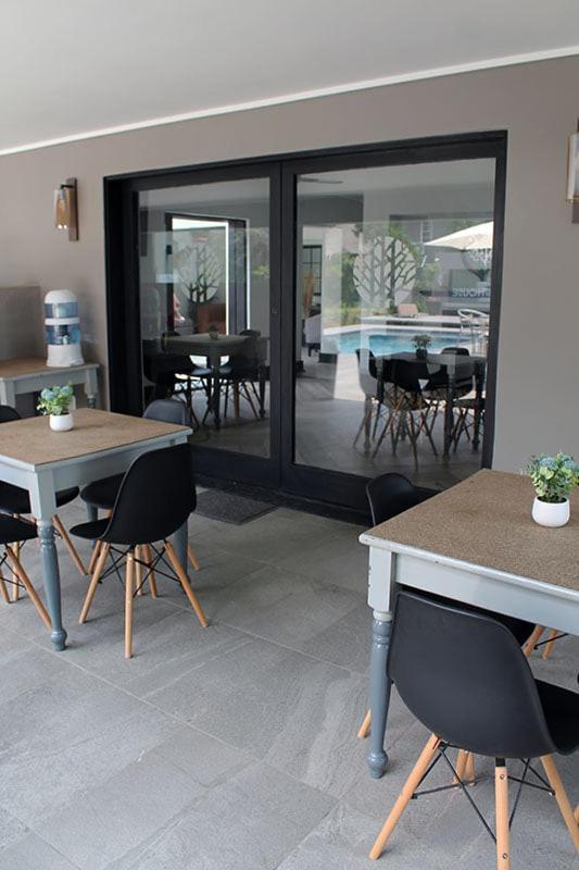 The 6 On Vrede * Johannesburg