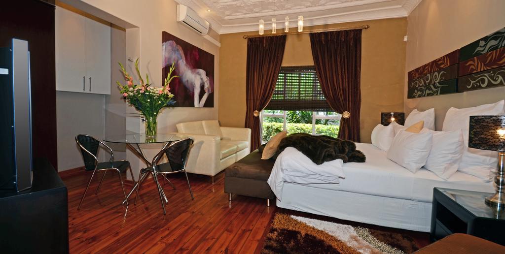 Saffron Guest house 4*