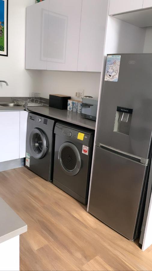 Illovo Central 1 Bedroom Apartamento *