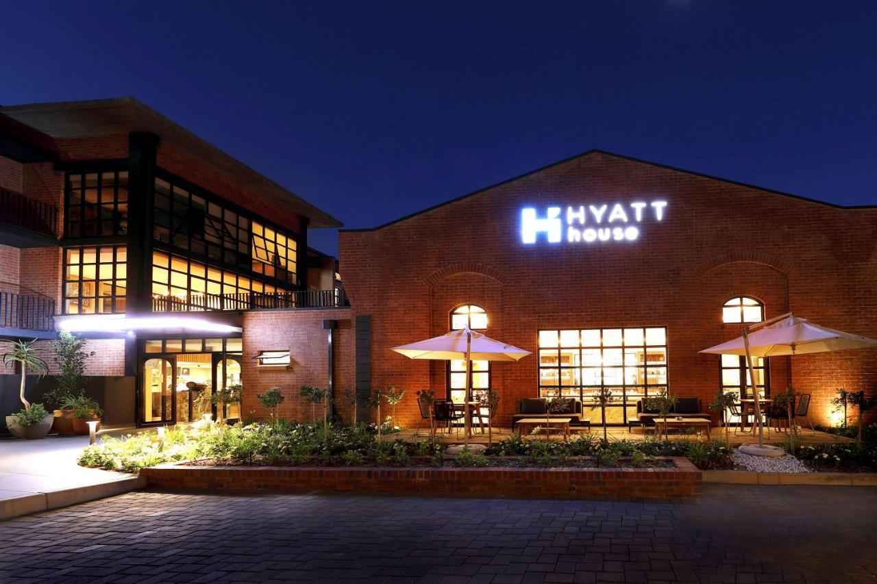 Hyatt House Johannesburg, Sandton Khách sạn Johannesburg