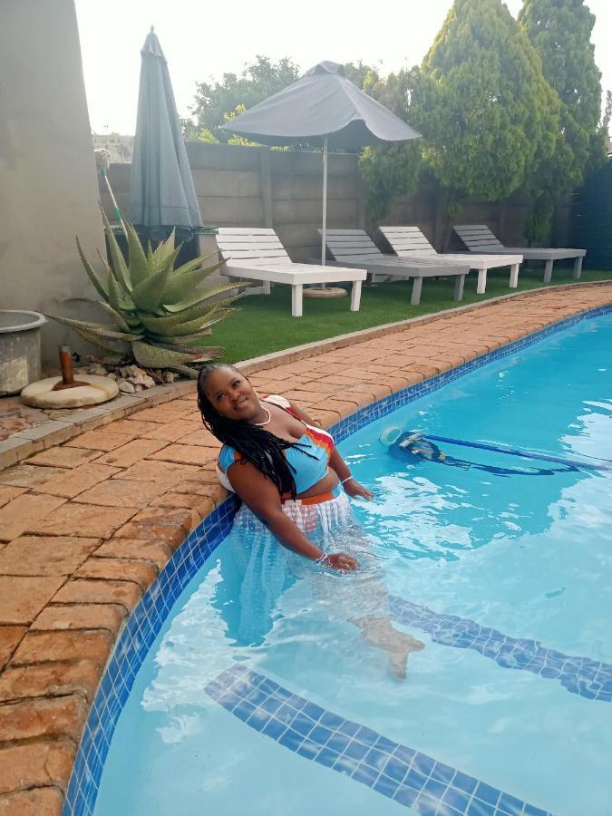 Missm & Johannesburg