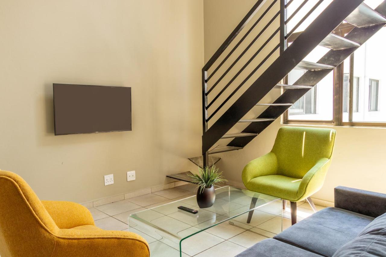 Apartment Zeus Apartments - Rosebank *
