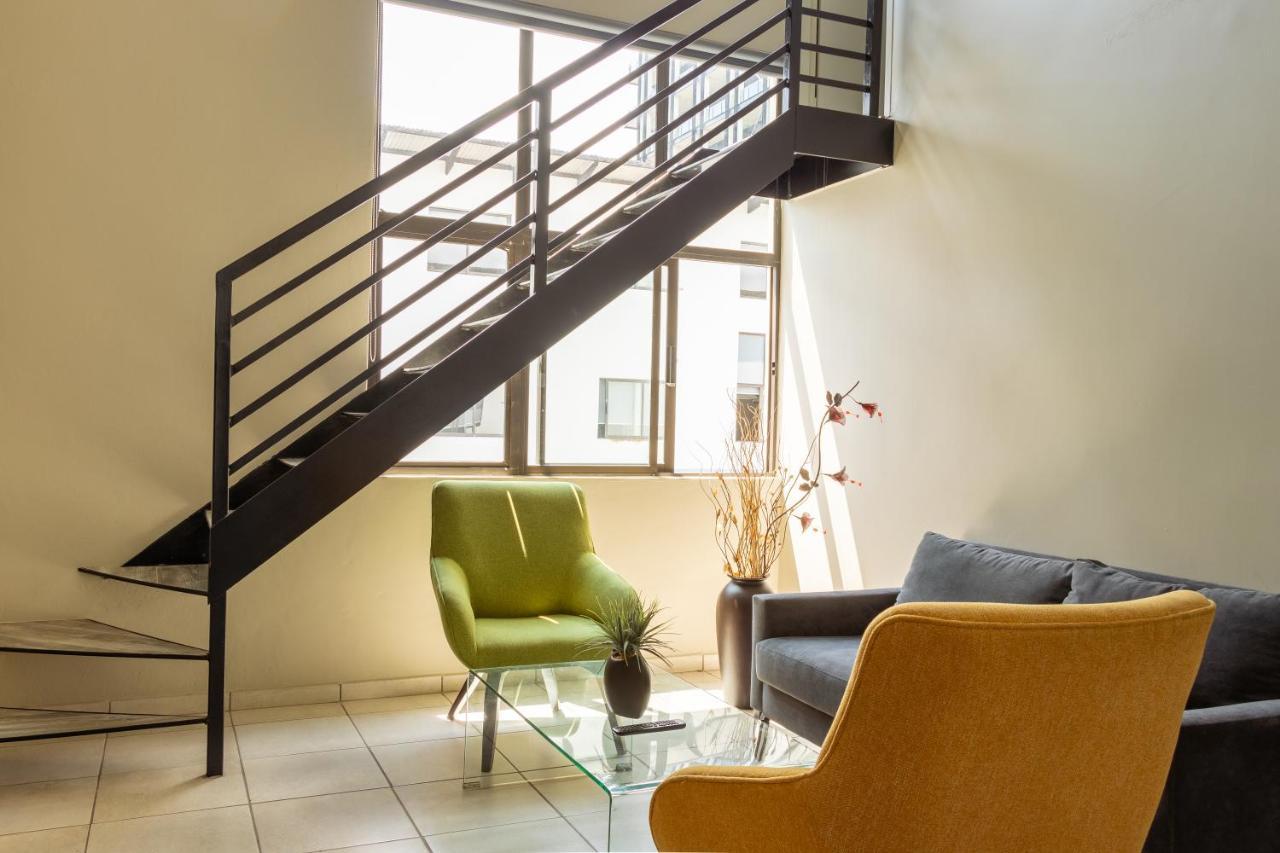 Zeus Apartments - Rosebank Johannesburg