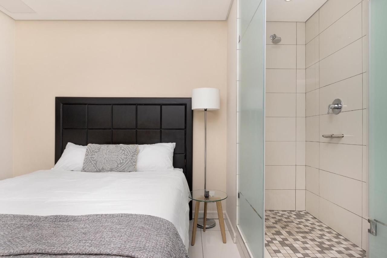 The Tyrwhitt Rosebank Apartment Johannesburg