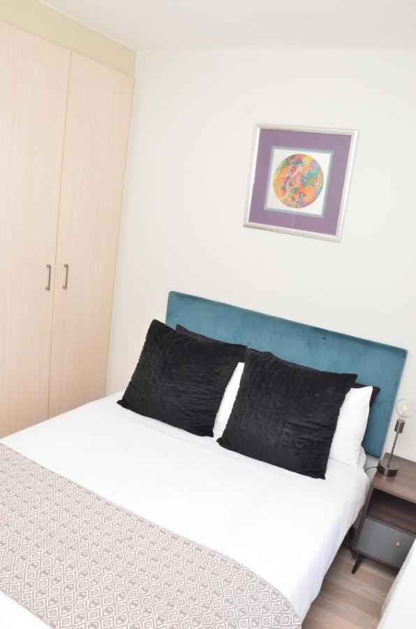 Apartment The Cube Apartments, Unit 34 On De La Rey Road