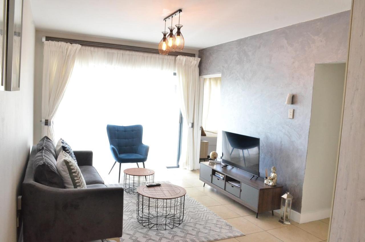 The Cube Apartments, Unit 34 On De La Rey Road * Johannesburg
