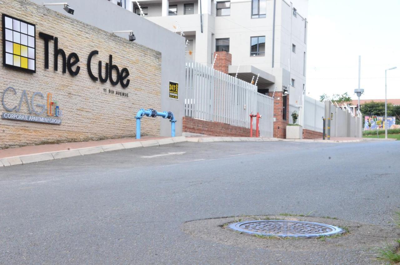 The Cube Apartments, Unit 34 On De La Rey Road Apartment Johannesburg