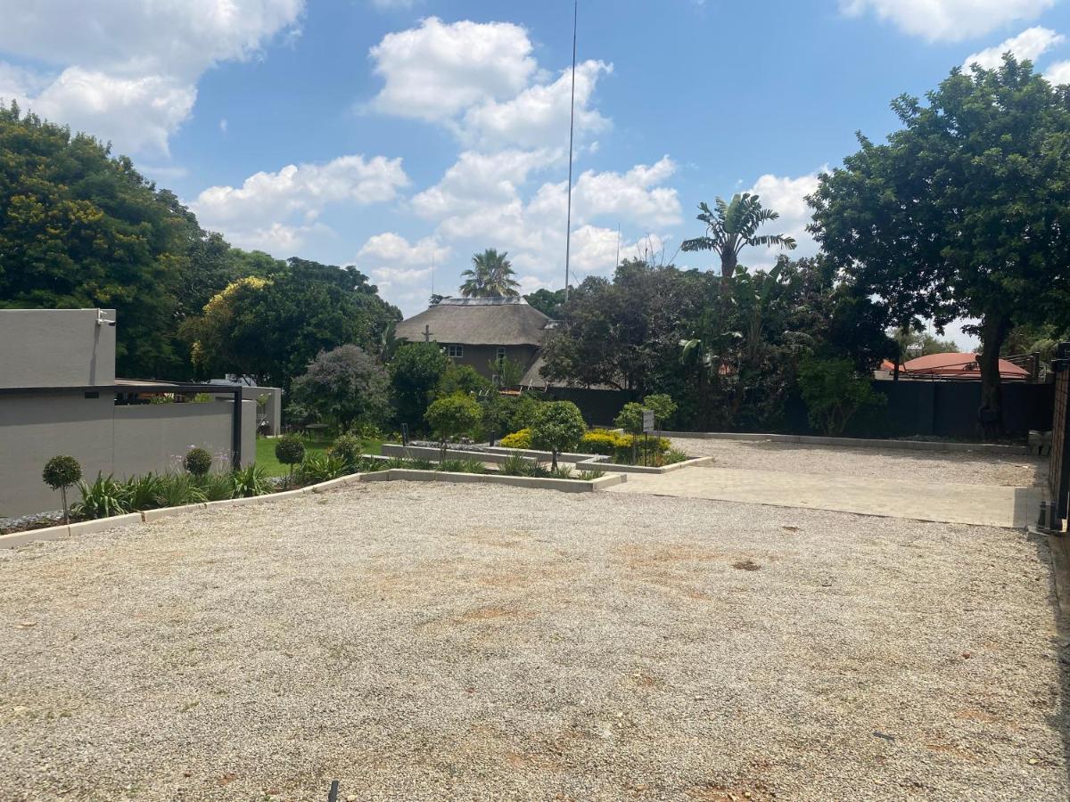 The 6 On Vrede Gasthof