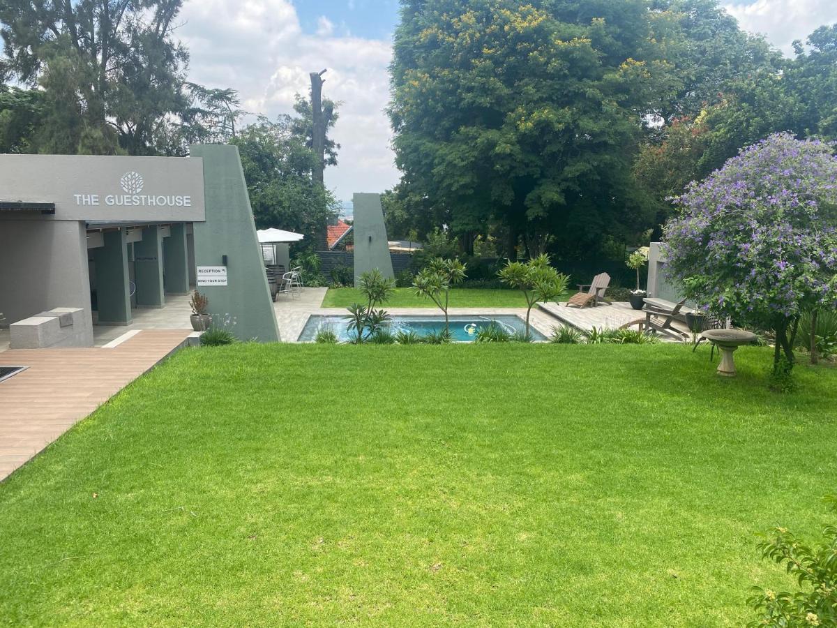 The 6 On Vrede