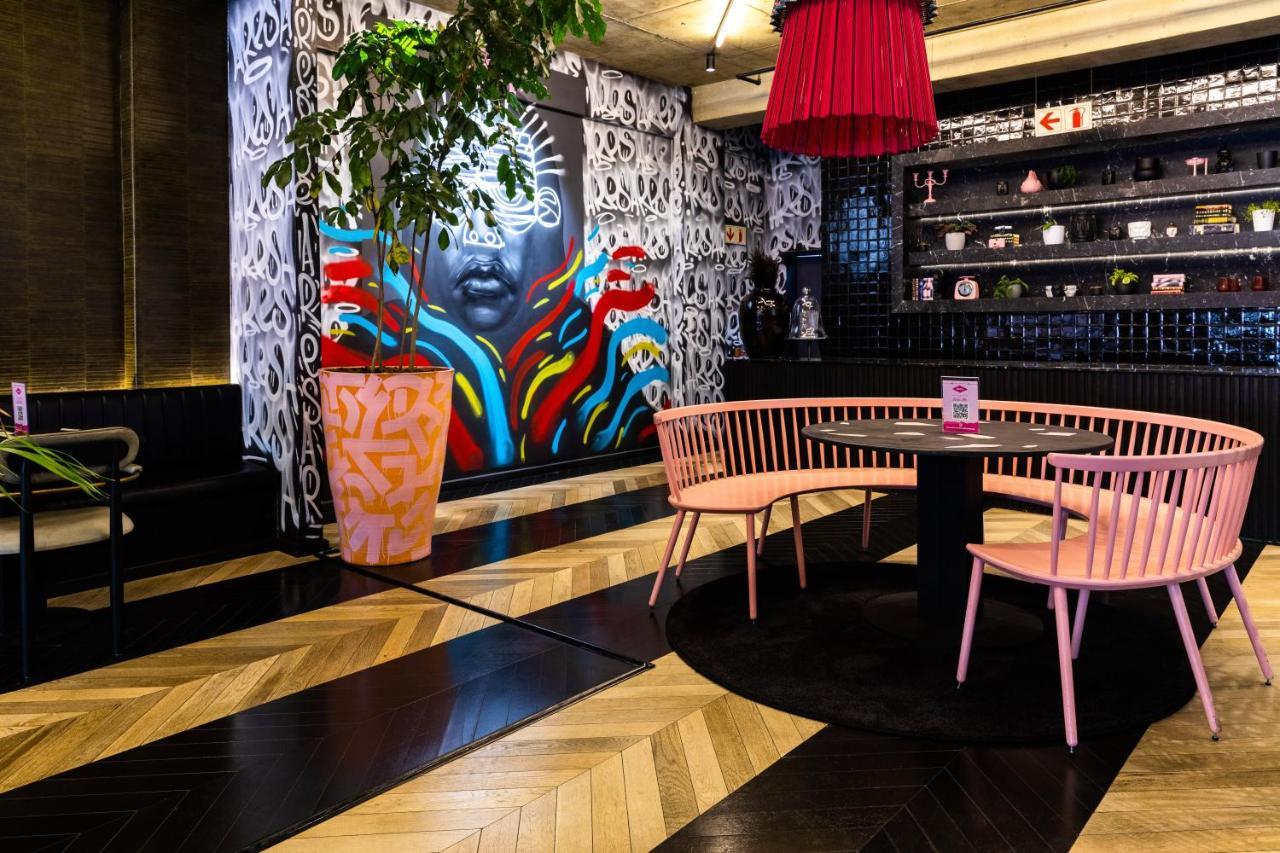 Hotel Hallmark House By Bon 4*