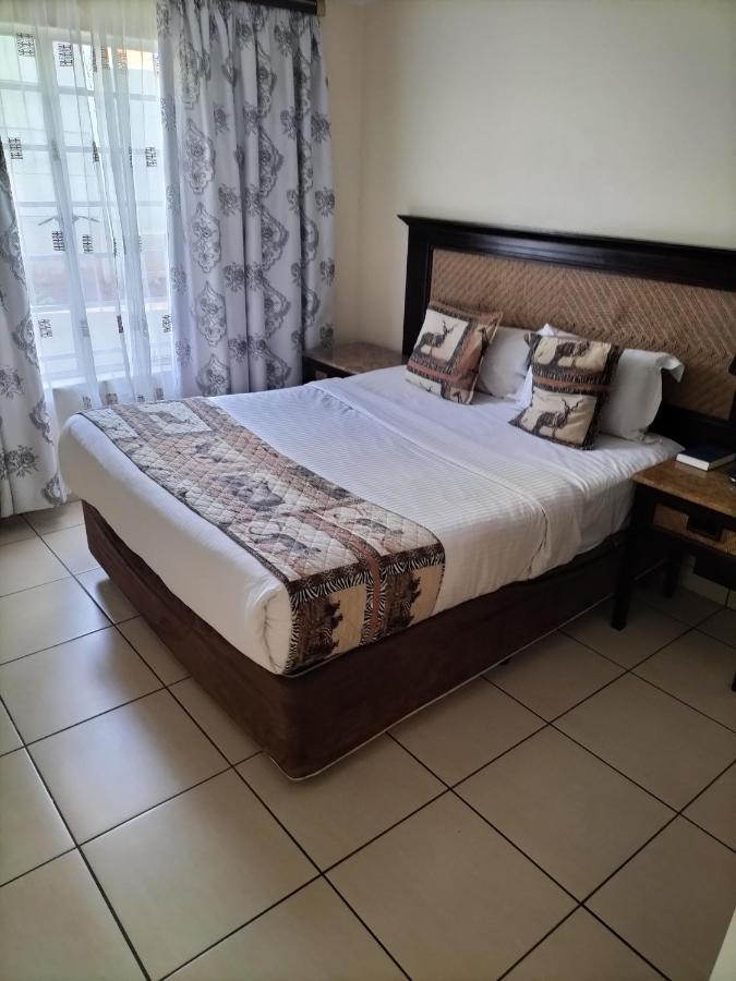 Ecotel Southgate Hotel 2*