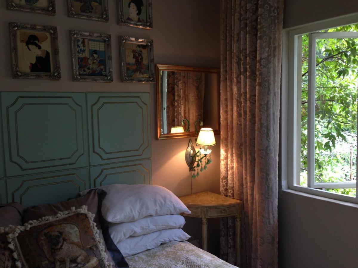 Parkhurst Apartment