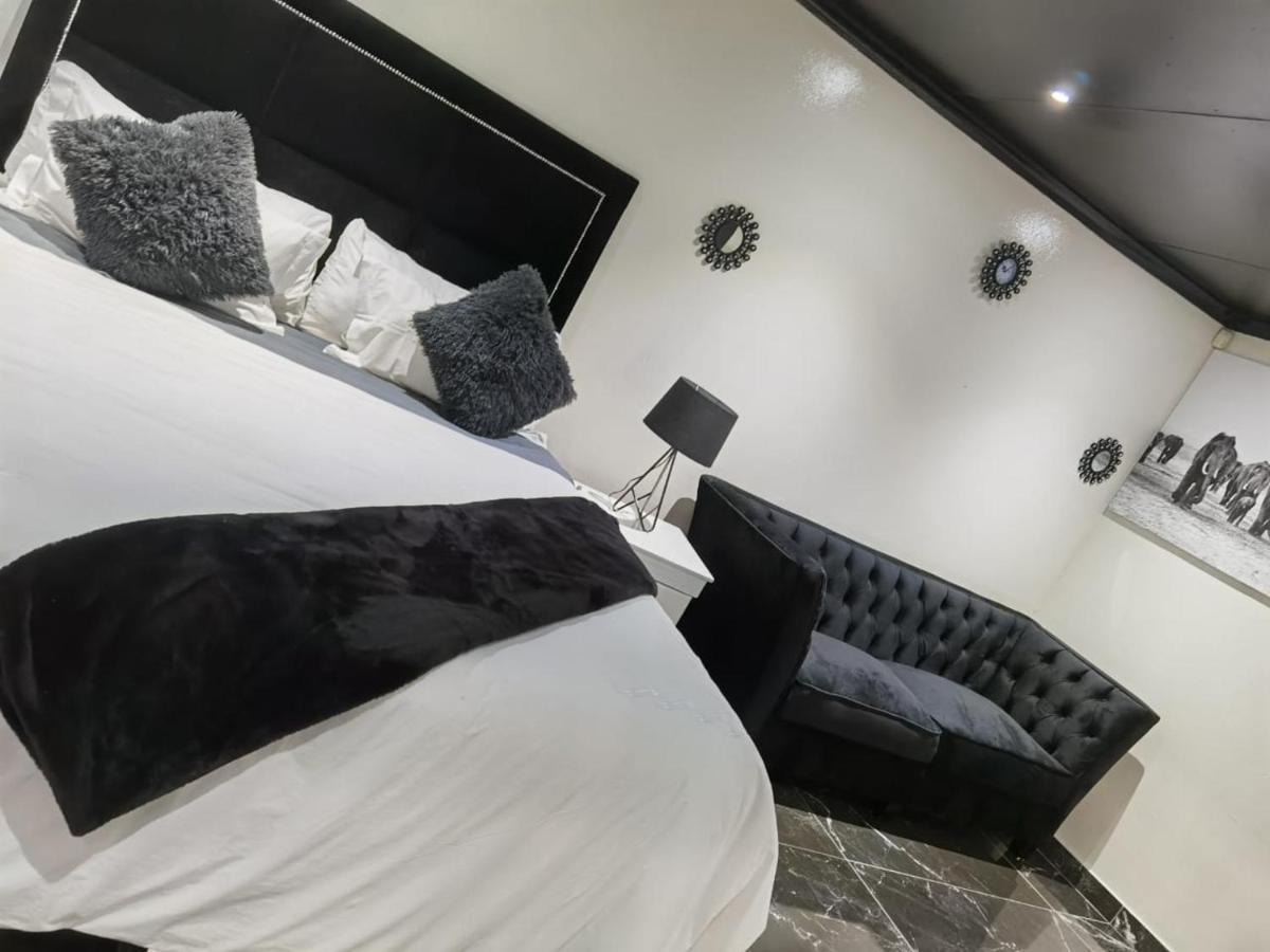 Semeni Asante Guest house