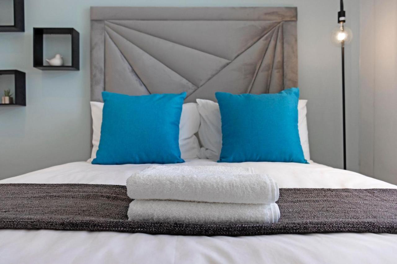 1 Bedroom Unit At Apex Apartment Johannesburg